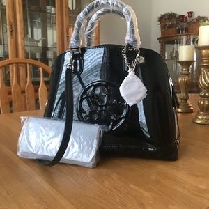 Metallic Black Guess Handbag